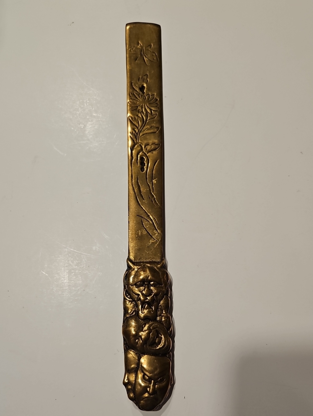 JAPANESE BRASS. SHAKUDO MEIJI EAR KOBUKI NOH MASK PAGE TURNER